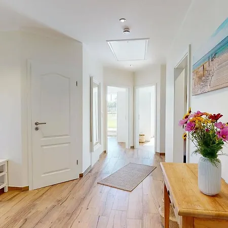 Small Island Apartament
